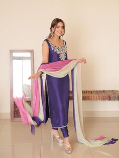 Saboor Ali feet photo 2