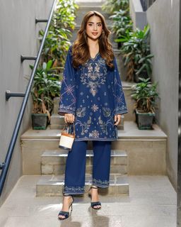 Saboor Ali feet photo 8