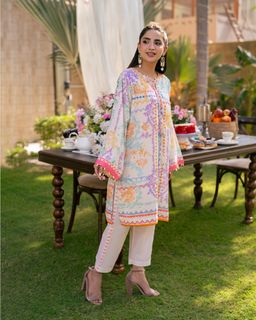 Saboor Ali feet photo 10