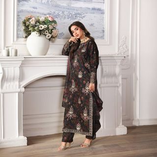 Saboor Ali feet photo 16