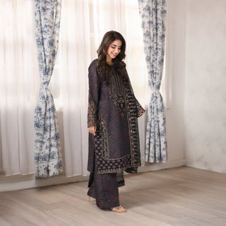 Saboor Ali feet photo 11