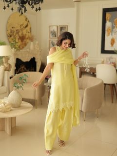 Saboor Ali feet photo 7