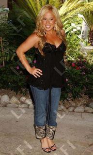 Sabrina Bryan feet photo 11