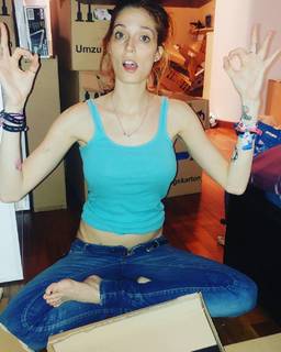 Sabrina Cereseto feet photo thumbnail