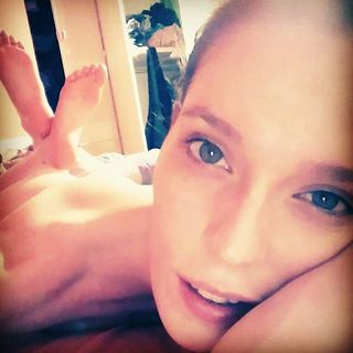 Sabrina Cereseto feet photo thumbnail