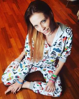 Sabrina Cereseto feet photo thumbnail