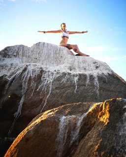 Sabrina Cereseto feet photo thumbnail