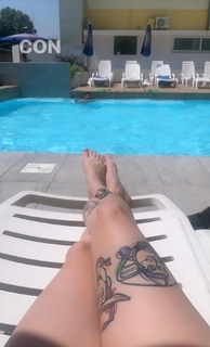 Sabrina Cereseto feet photo thumbnail