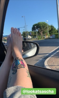 Sabrina Cereseto feet photo thumbnail