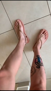 Sabrina Cereseto feet photo thumbnail