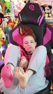 Sabrina Cereseto feet photo thumbnail