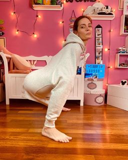 Sabrina Cereseto feet photo thumbnail