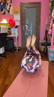 Sabrina Cereseto feet photo thumbnail