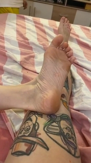 Sabrina Cereseto feet photo thumbnail