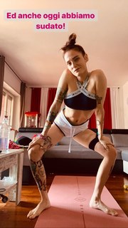 Sabrina Cereseto feet photo thumbnail