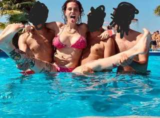 Sabrina Cereseto feet photo thumbnail