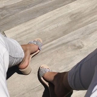 Sabrina Claudio feet photo 10