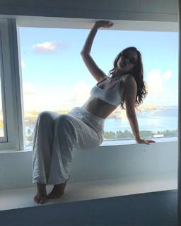 Sabrina Claudio feet photo 2