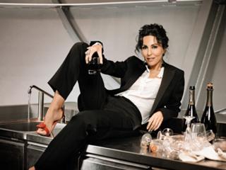 Sabrina Ferilli feet photo thumbnail