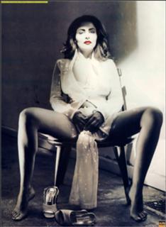 Sabrina Ferilli feet photo thumbnail