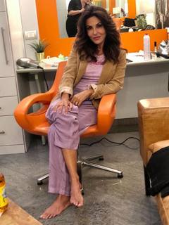 Sabrina Ferilli feet photo thumbnail