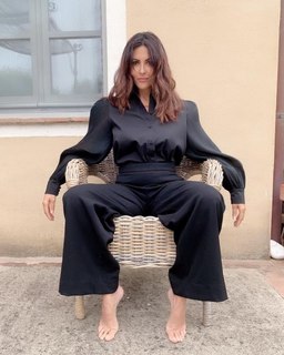 Sabrina Ferilli feet photo thumbnail
