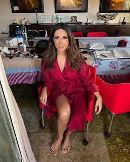 Sabrina Ferilli feet photo thumbnail