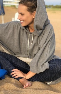 Sabrina Garciarena feet photo 15