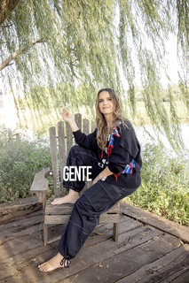 Sabrina Garciarena feet photo 6