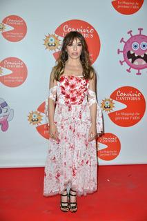 Sabrina Impacciatore feet photo 14