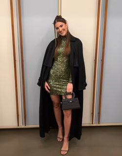 Sabrina Ionescu feet photo thumbnail