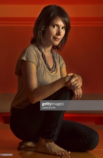 Sabrina Lloyd feet photo 4