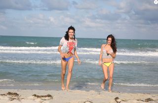 Sabrina Ouazani feet photo 16