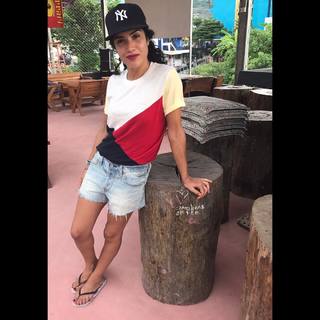 Sabrina Ouazani feet photo 6