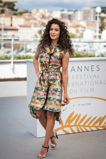 Sabrina Ouazani feet photo 17