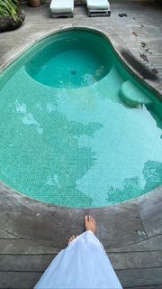 Sabrina Parlatore feet photo 9