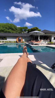 Sabrina Parlatore feet photo 9