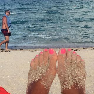 Sabrina Ravelli feet photo 4