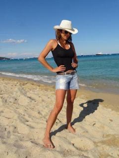 Sabrina Salerno feet photo thumbnail