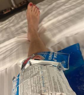 Sabrina Salerno feet photo thumbnail