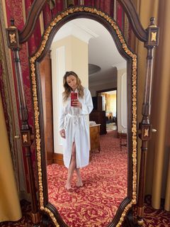 Sabrina Salerno feet photo thumbnail