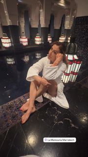 Sabrina Salerno feet photo 3