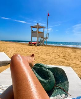 Sabrina Salerno feet photo 1