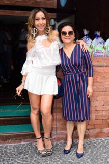 Sabrina Sato feet photo thumbnail