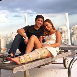 Sabrina Sato feet photo thumbnail
