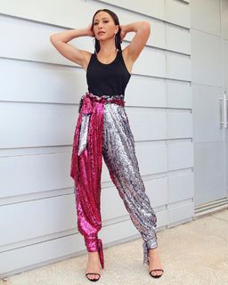 Sabrina Sato feet photo thumbnail