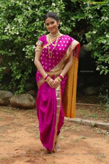 Sada feet photo thumbnail