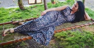 Sada feet photo thumbnail