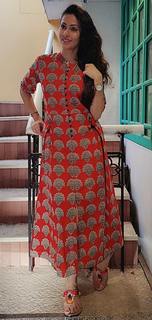 Sada feet photo thumbnail