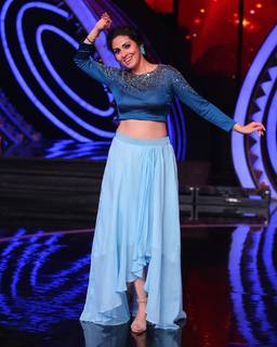 Sada feet photo thumbnail